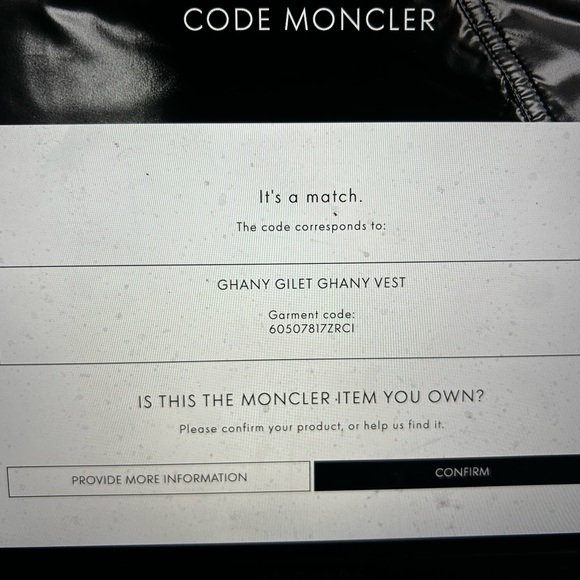 Monocler vest for a child boy or girl worn a few times for a ski trip - Picture 7 of 7